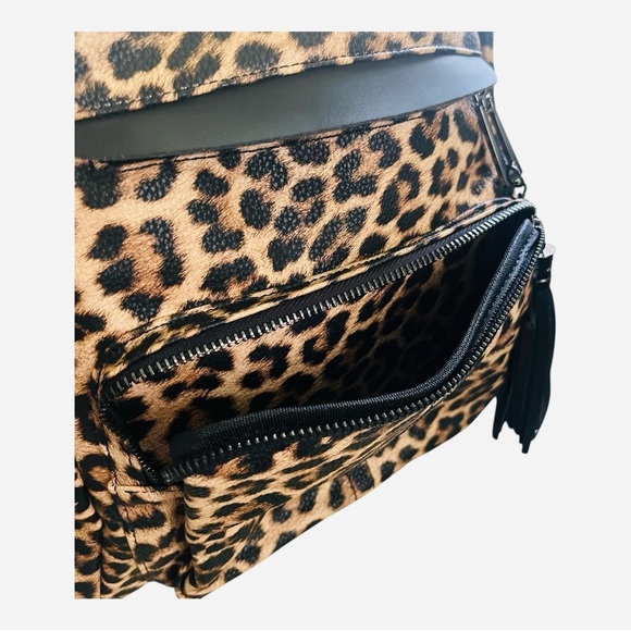 New no tags leopard print book bag backpack school bag side pockets zipper - Picture 6 of 10